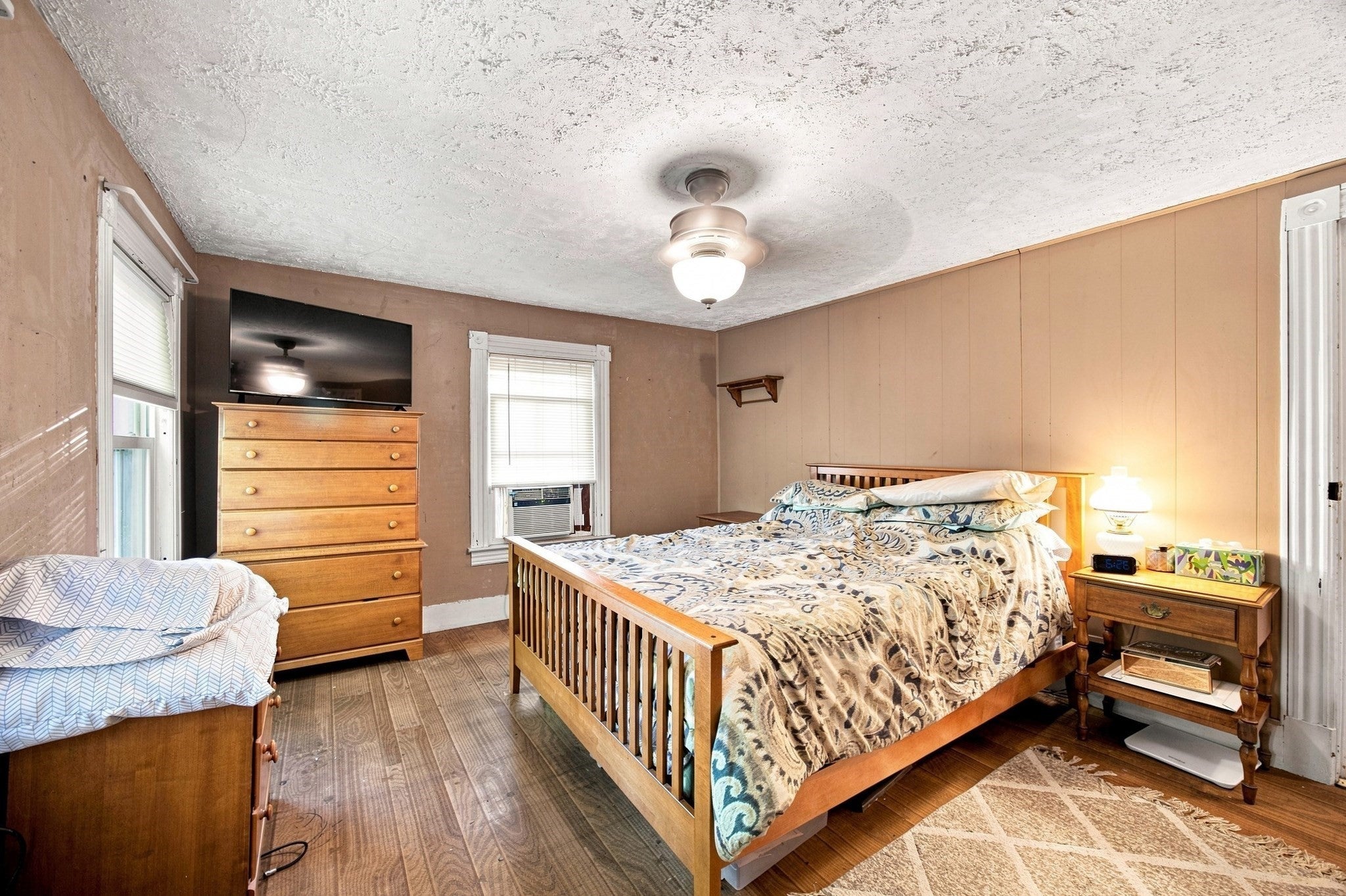 16 Otis St, Westfield, MA Photo #12