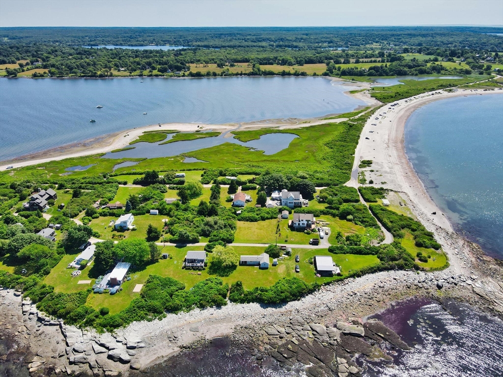 24 Pointview Dr