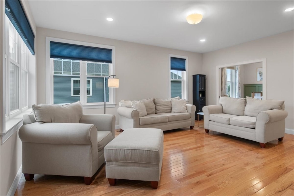 27 Sophia Drive