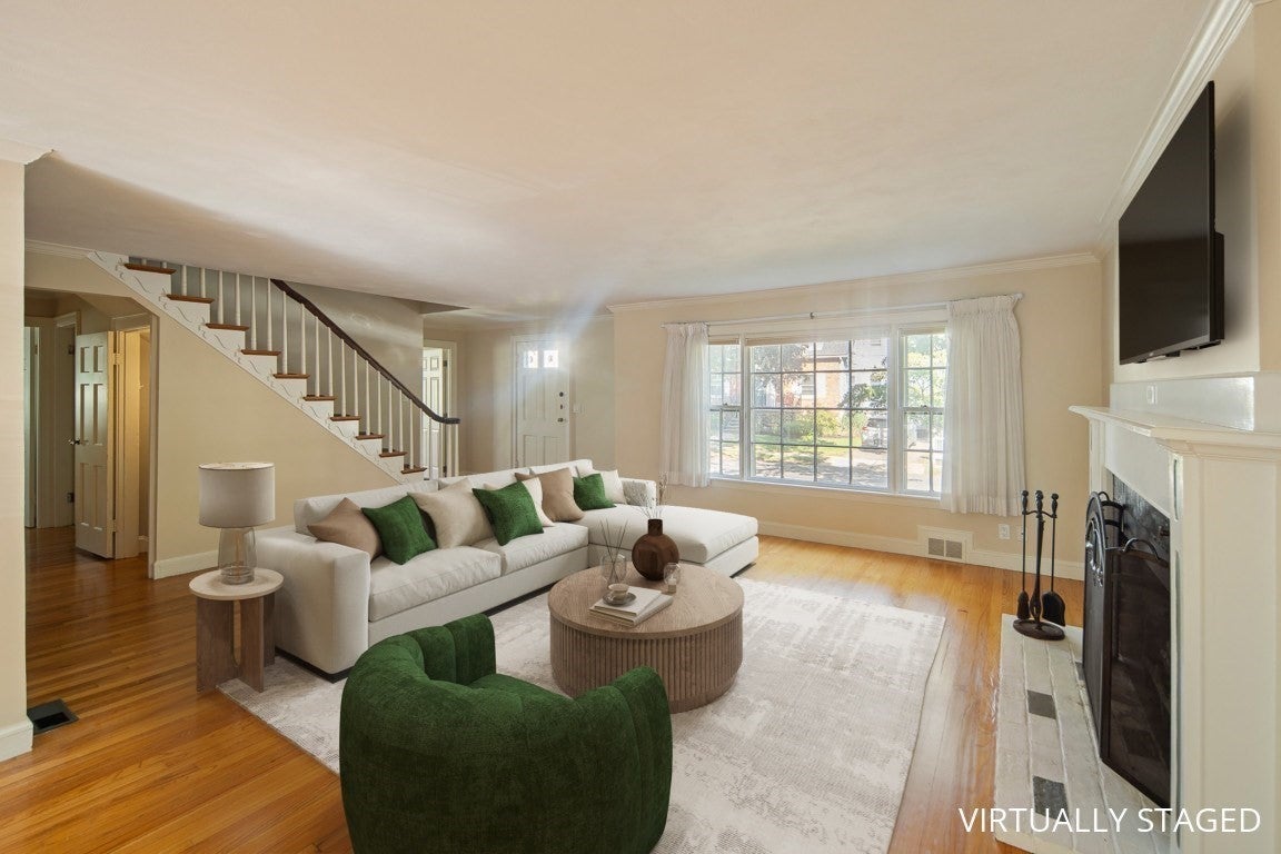 109 Brookside Avenue, Belmont, MA, 109 Brookside Avenue, Belmont, MA Photo #2