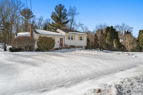 Photo of 38 Garden Parkway, Norwood, MA 02062 (MLS # 73482385)