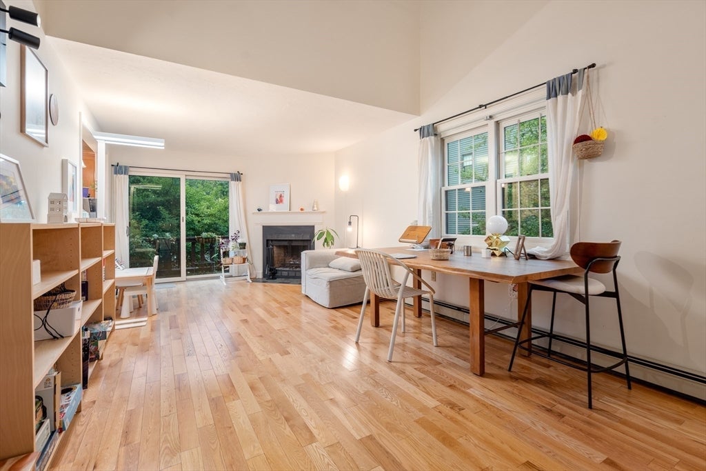 6 Deerfield Court #6, Grafton, MA Photo #9