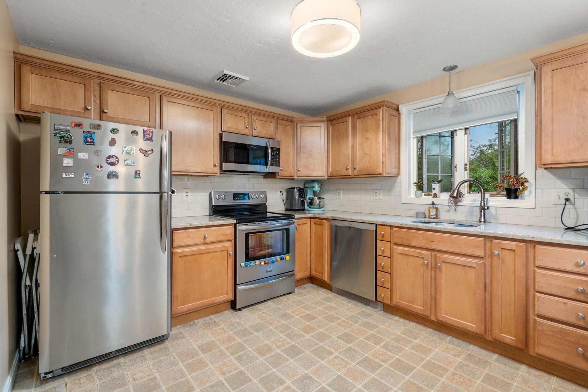 6 Deerfield Court #6, Grafton, MA Photo #4