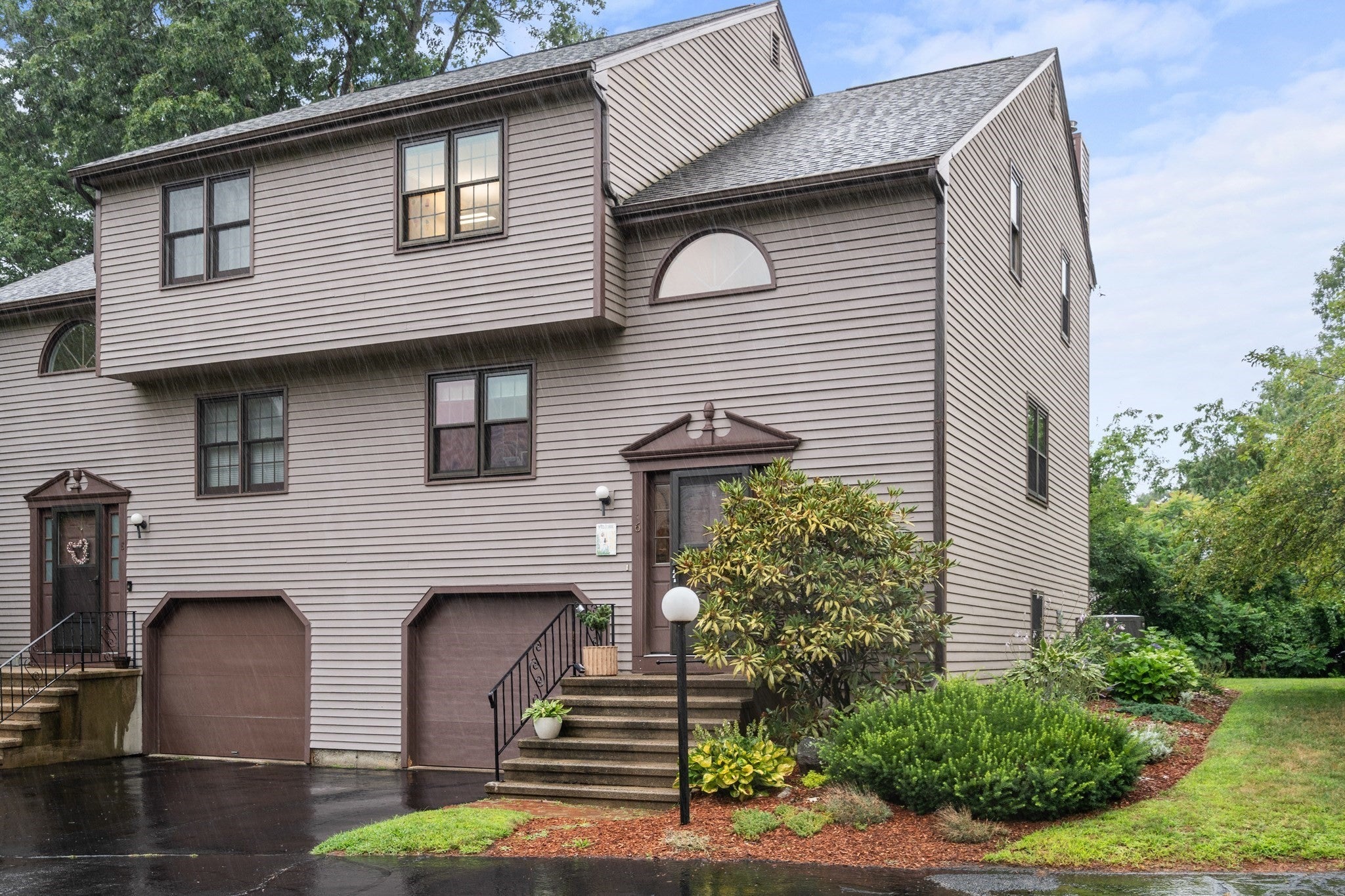 6 Deerfield Court