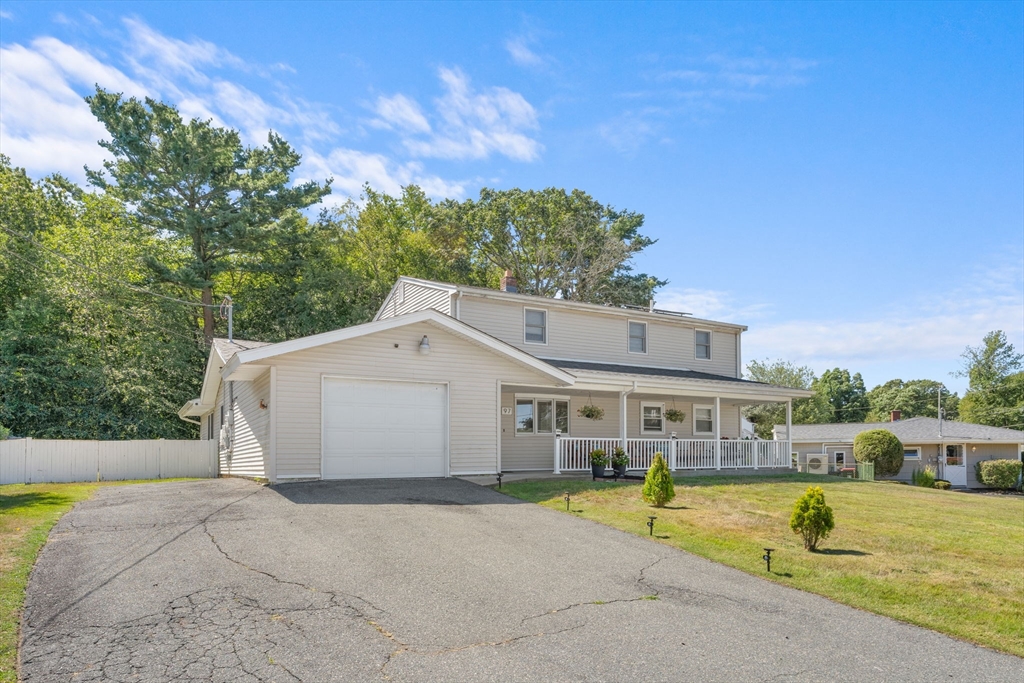 97 Ardsley Cir