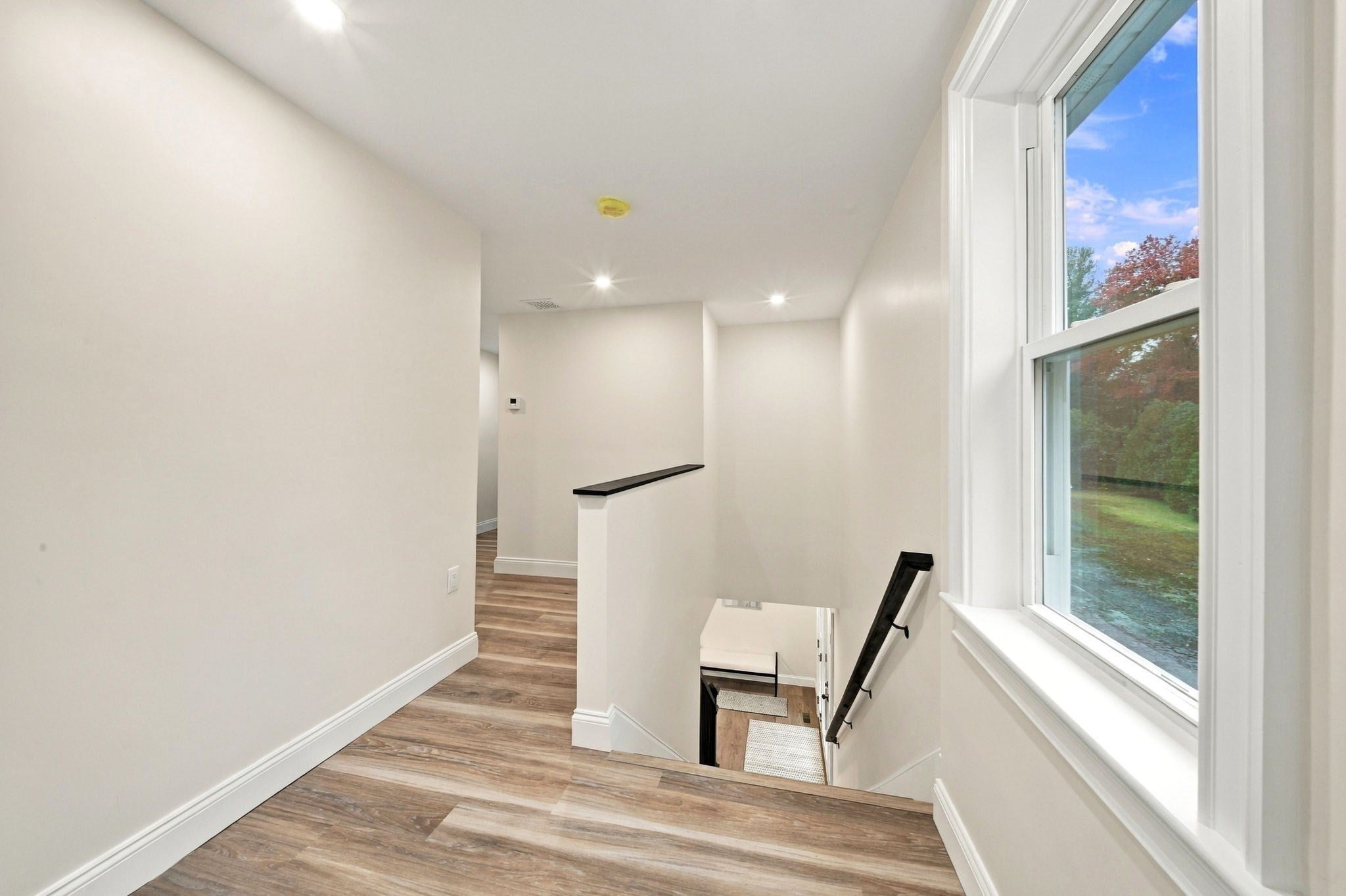 185 Marshall St, Tewksbury, MA Photo #24