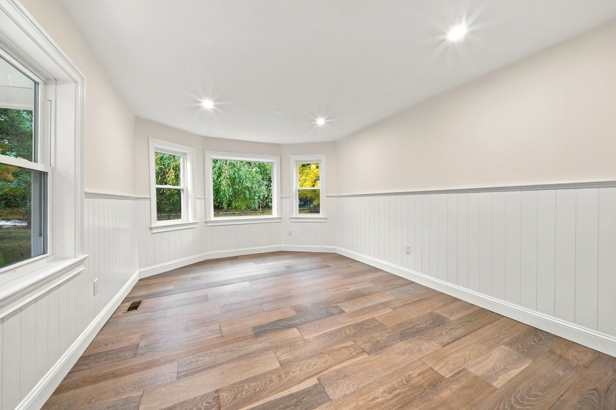 185 Marshall St, Tewksbury, MA Photo #19