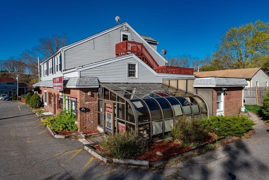118 North Bedford Street