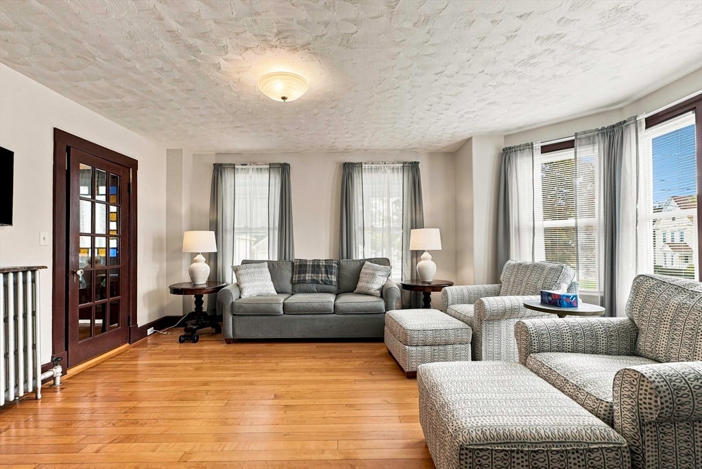 2 Gibbon Avenue, Milford, MA, 2 Gibbon Avenue, Milford, MA Photo #7