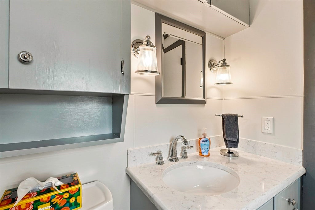 2 Gibbon Avenue, Milford, MA, 2 Gibbon Avenue, Milford, MA Photo #21