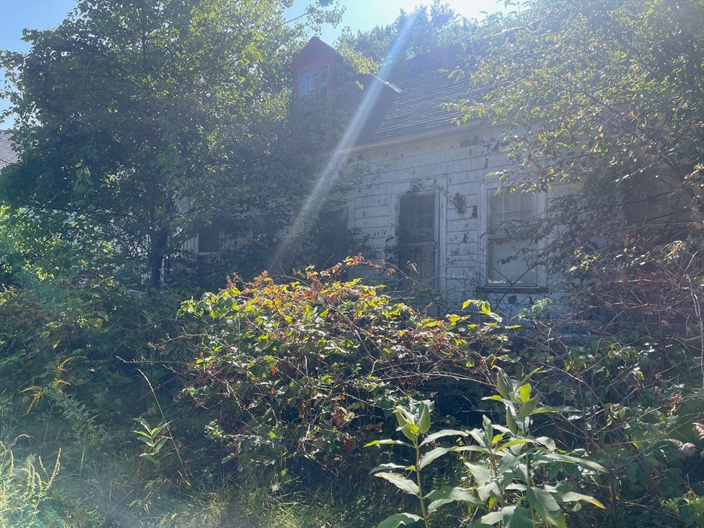 16 Liberty St, Templeton, MA Photo #3