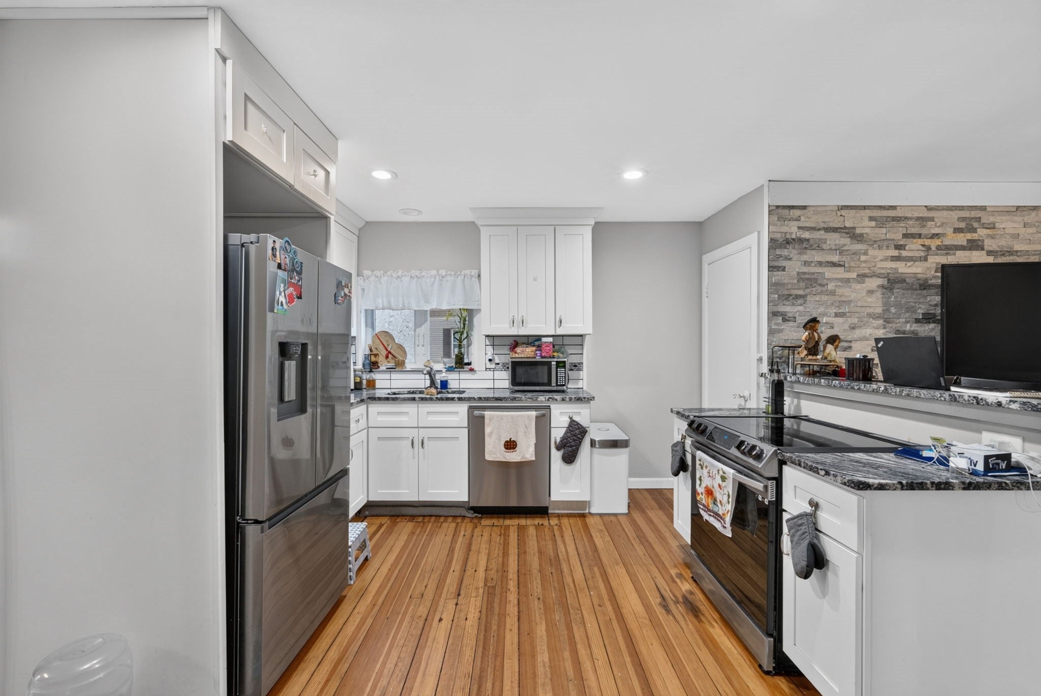 30 Robillard Street, Gardner, MA, 30 Robillard Street, Gardner, MA Photo #6