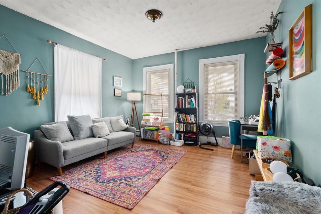 232-234 River St