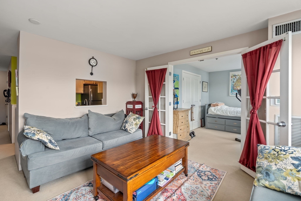 113 Sumner St 32