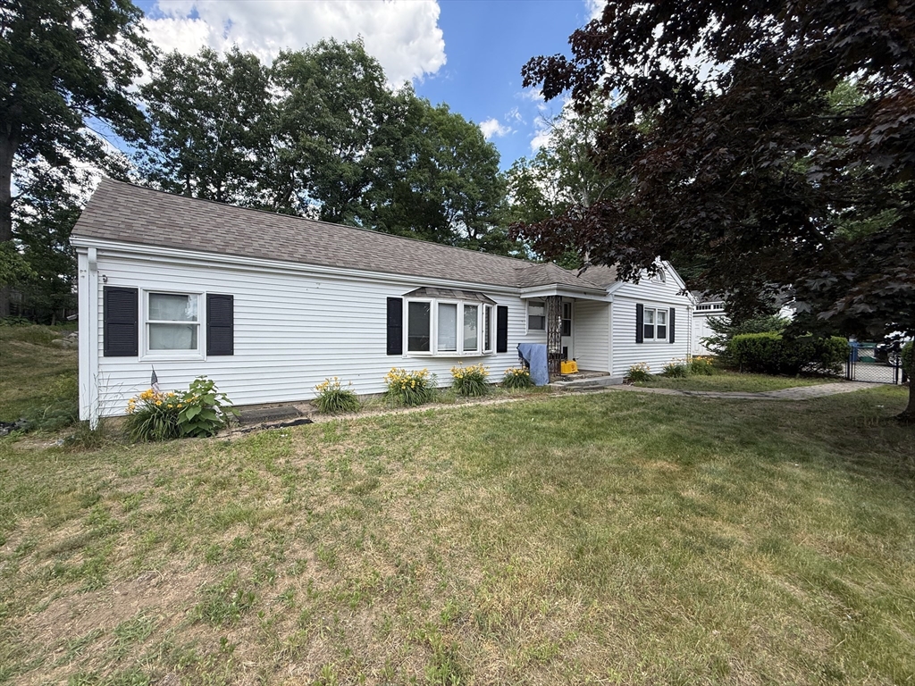 44 Glenside Ave