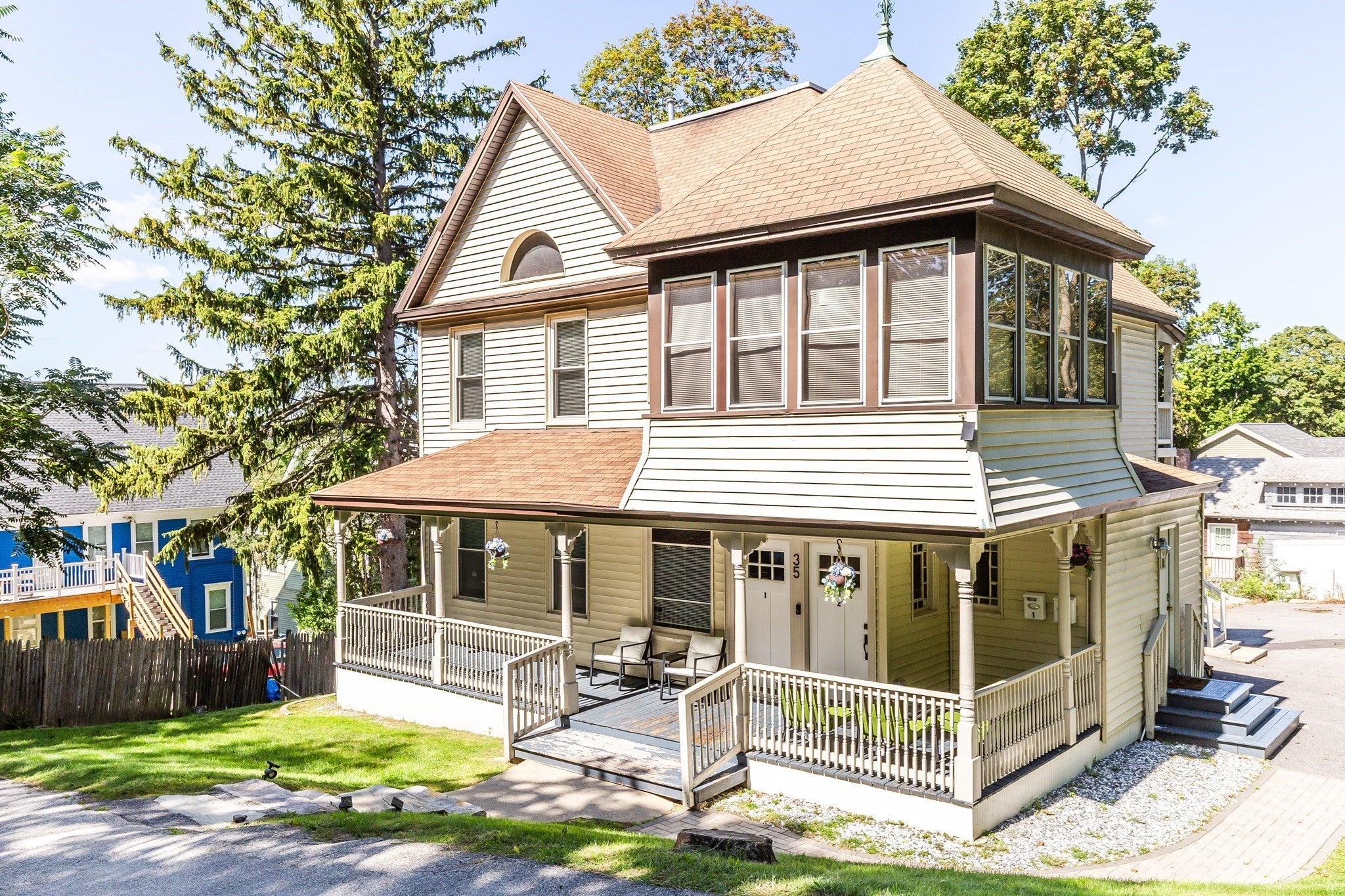 35 Mckinley RD, Worcester, MA, 35 Mckinley RD, Worcester, MA Photo #1