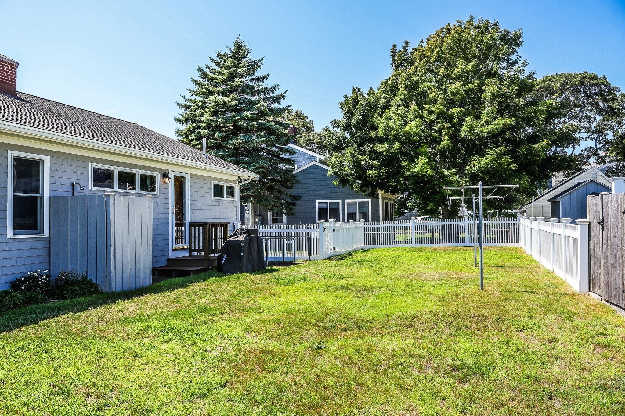 20 Overlook Knoll Rd, Mashpee, MA Photo #17