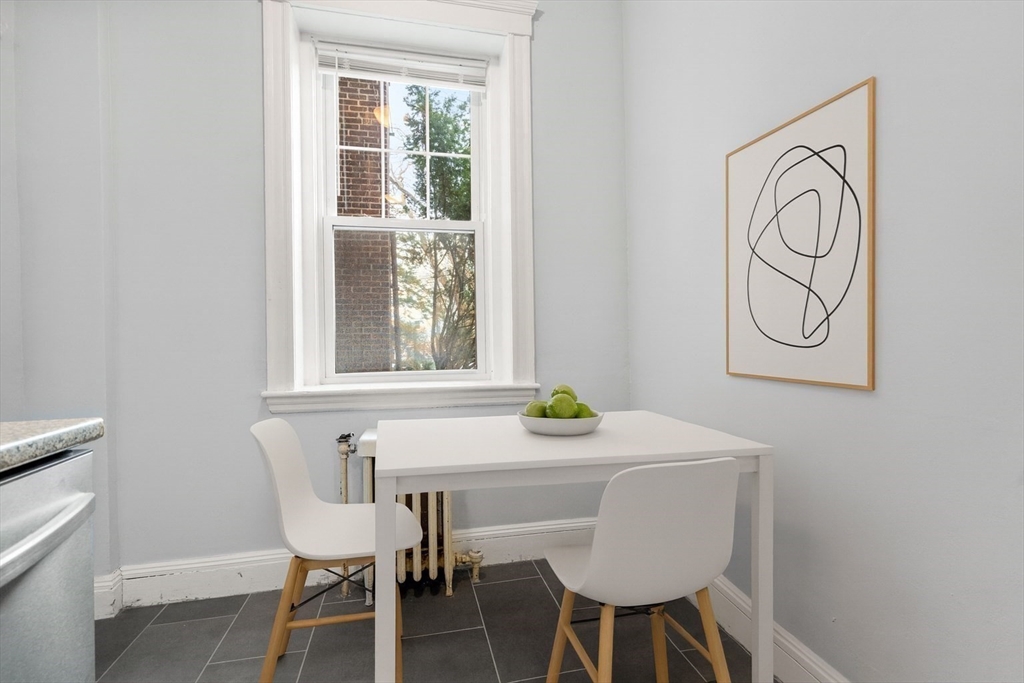 1945 Commonwealth Avenue 4