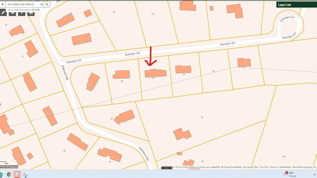 32 Carolyn Circle