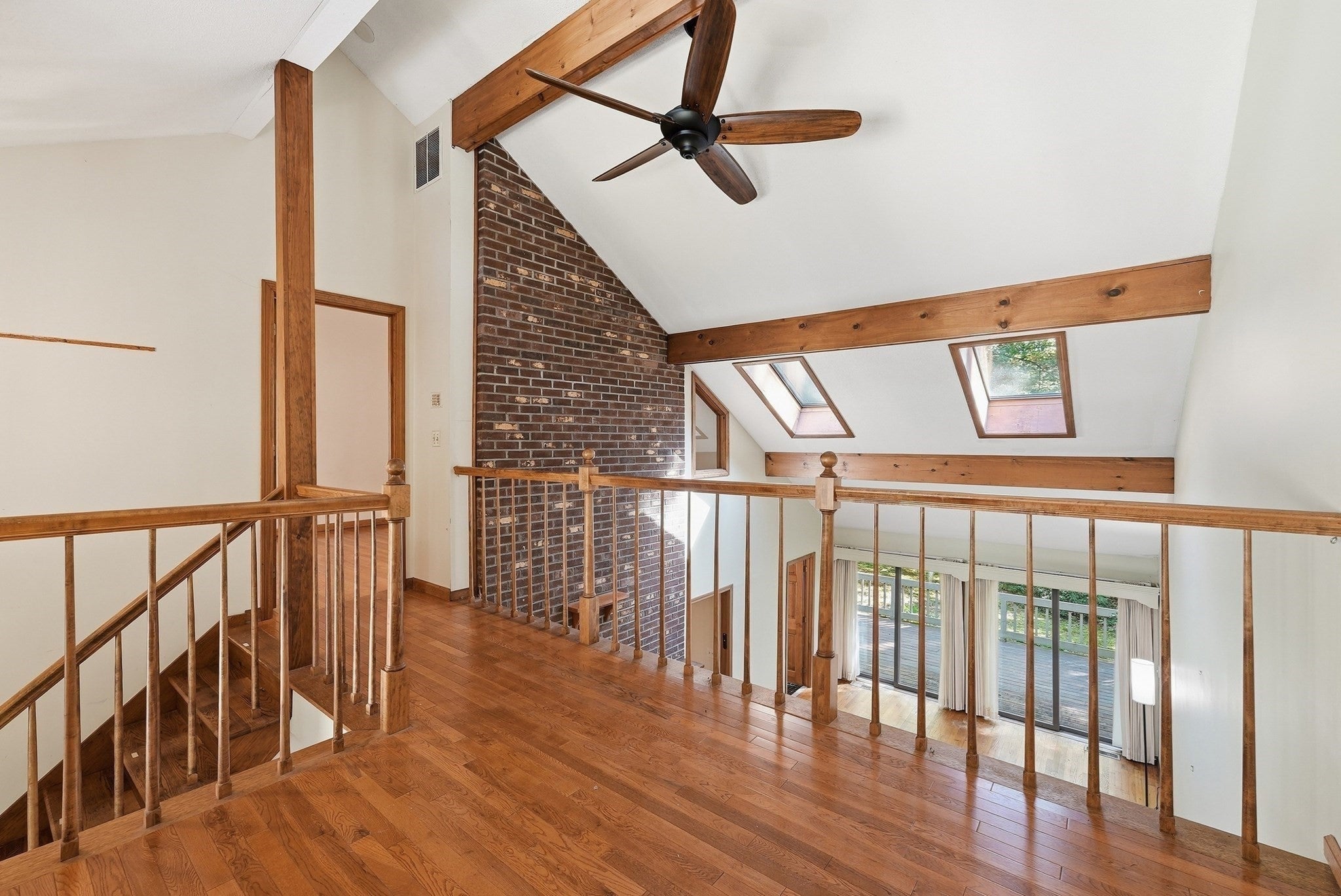 127 Pleasant St, Southampton, MA Photo #13