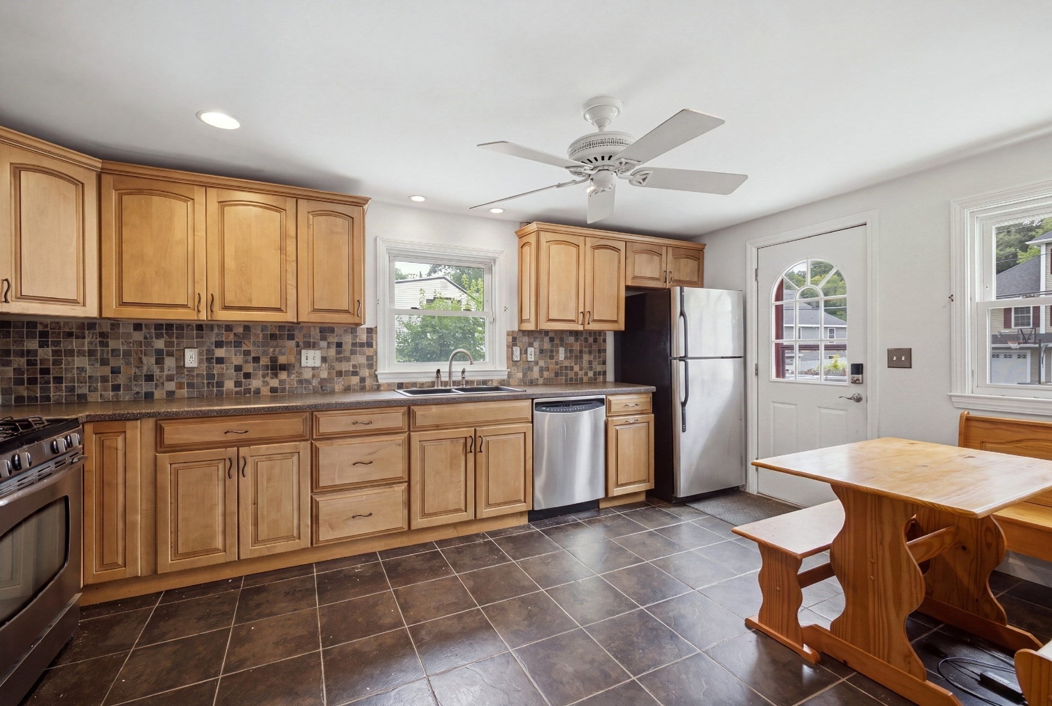 180 River St, Billerica, MA, 180 River St, Billerica, MA Photo #7