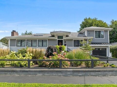 8 Arnold Street Needham MA 02494