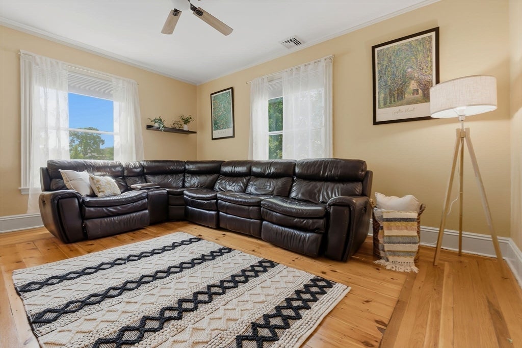32 Ocean St, Beverly, MA, 32 Ocean St, Beverly, MA Photo #6