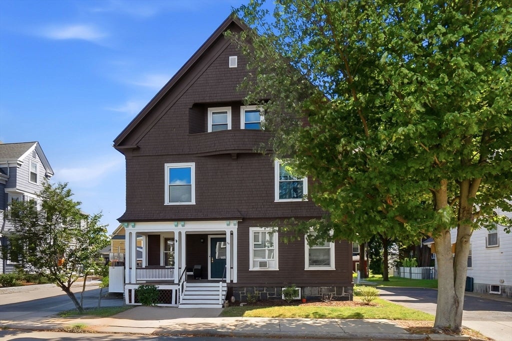 32 Ocean St, Beverly, MA, 32 Ocean St, Beverly, MA Photo #1
