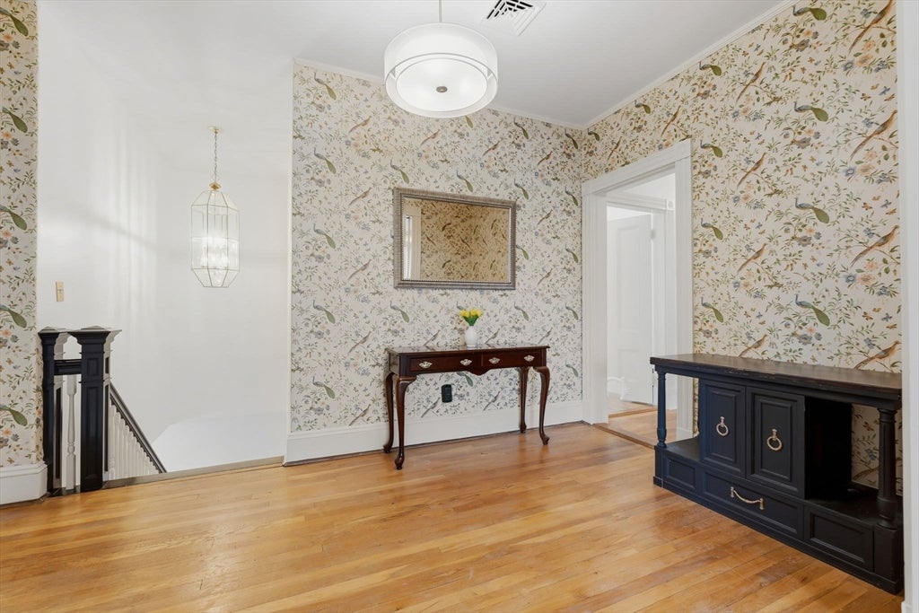 32 Ocean St, Beverly, MA, 32 Ocean St, Beverly, MA Photo #4