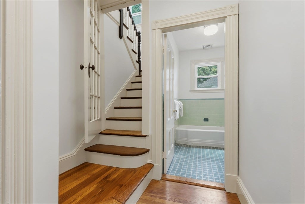 32 Ocean St, Beverly, MA, 32 Ocean St, Beverly, MA Photo #16
