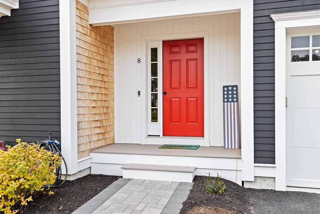 8 Cranberry Farm Rd