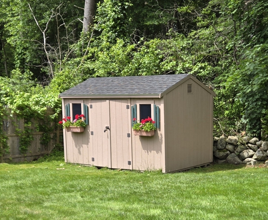 55 Vinedale Rd