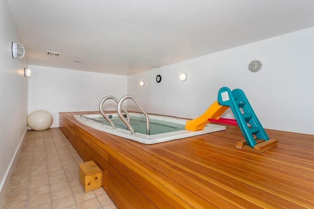 480 York Street, Canton, MA Photo #32