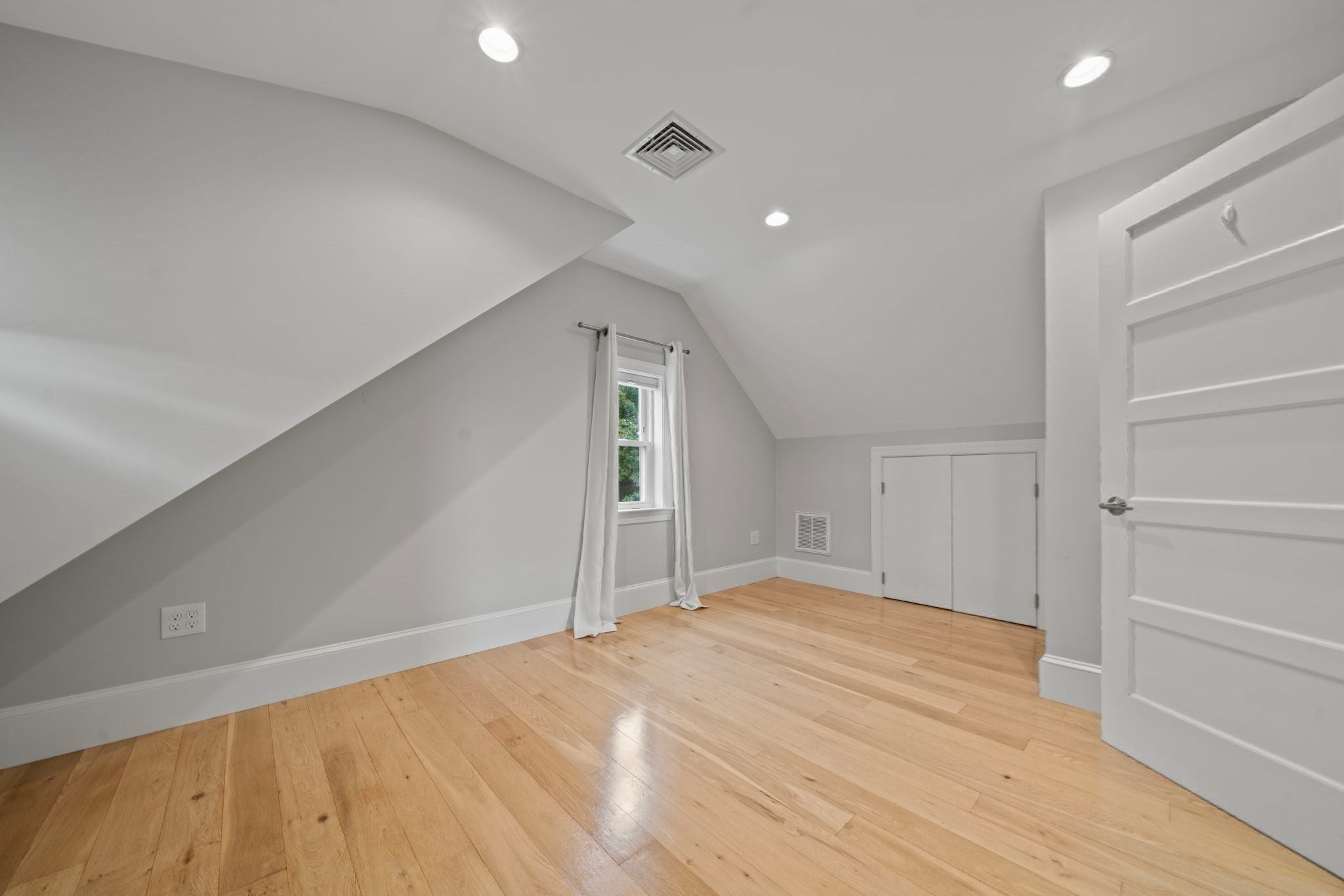169 Franklin Street #2, Stoneham, MA, 169 Franklin Street #2, Stoneham, MA Photo #15