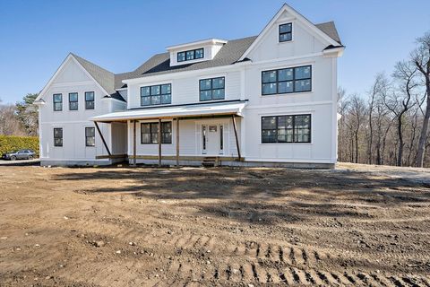 448 York St Canton MA 02021