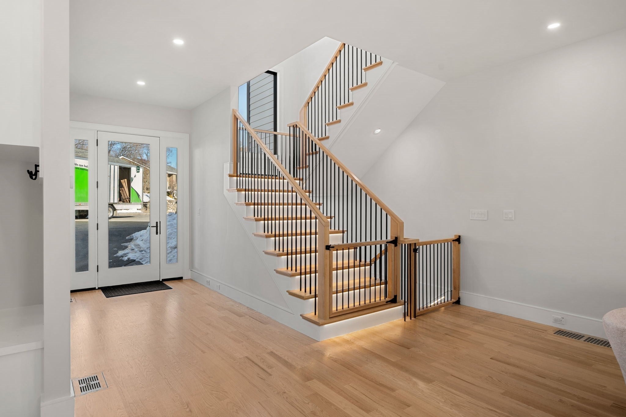 16-18 Josselyn Pl #18, Newton, MA, 16-18 Josselyn Pl #18, Newton, MA Photo #9