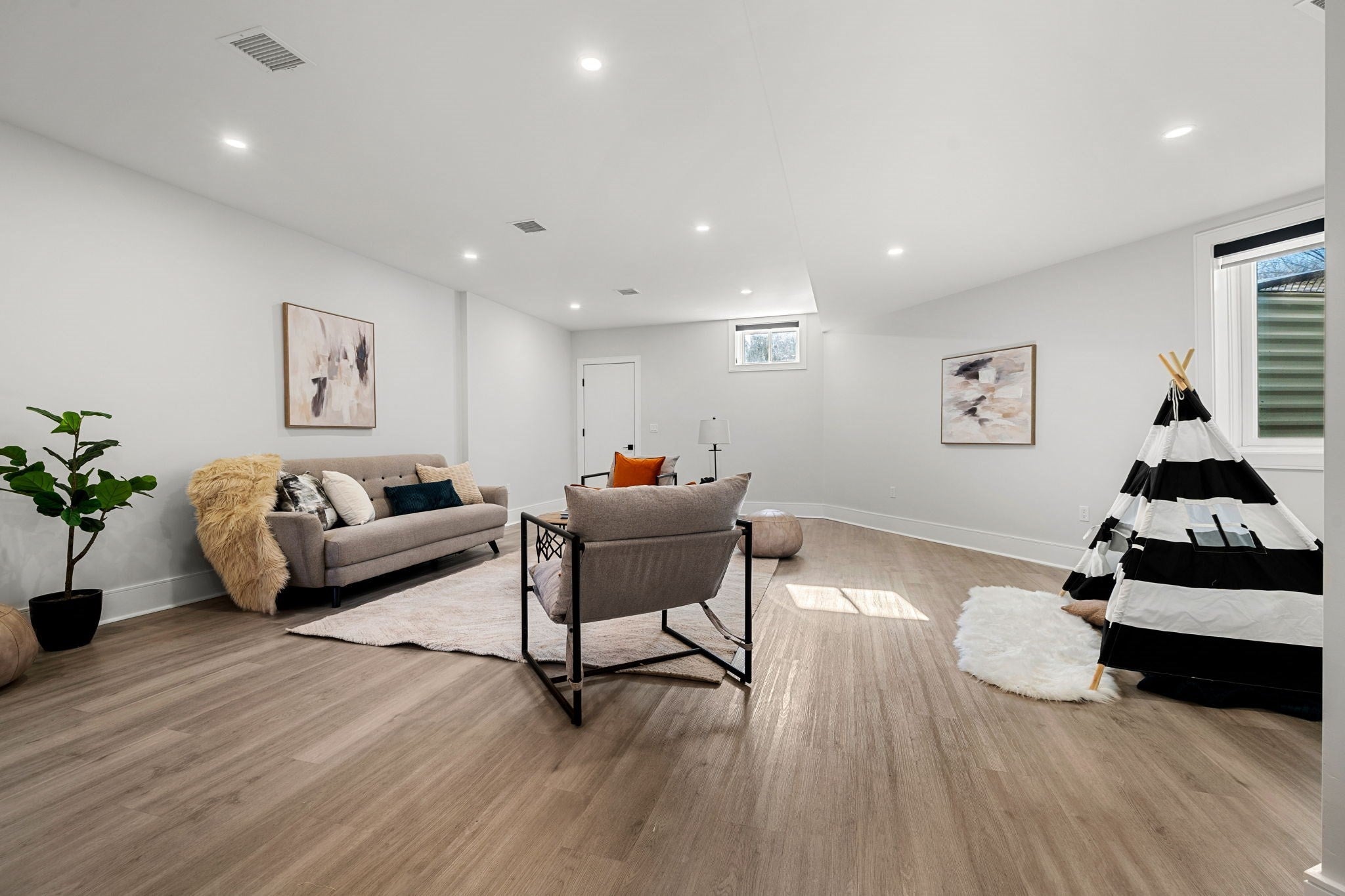 16-18 Josselyn Pl #18, Newton, MA, 16-18 Josselyn Pl #18, Newton, MA Photo #21