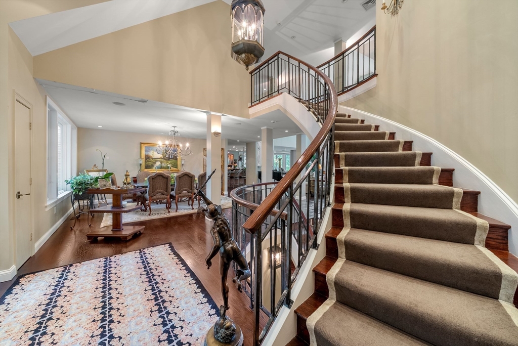 18 Southpoint Lane