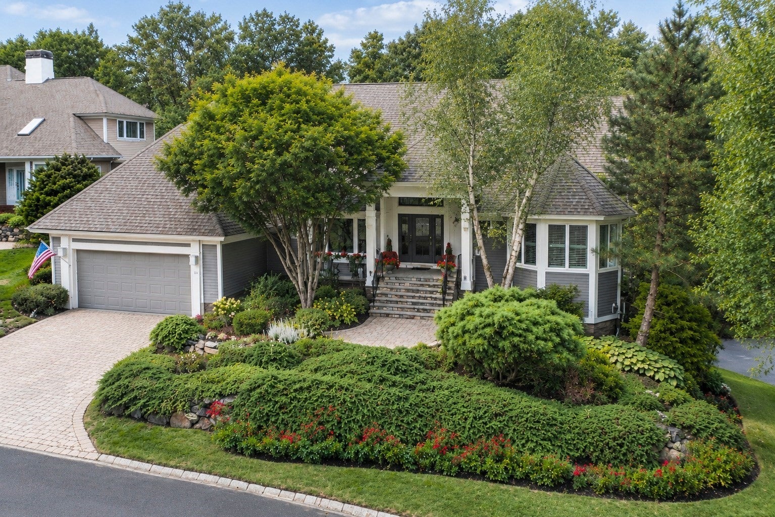 18 Southpoint Lane