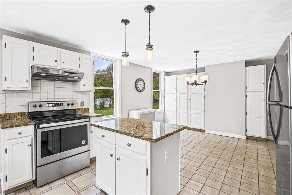 33 Washington Ave 33