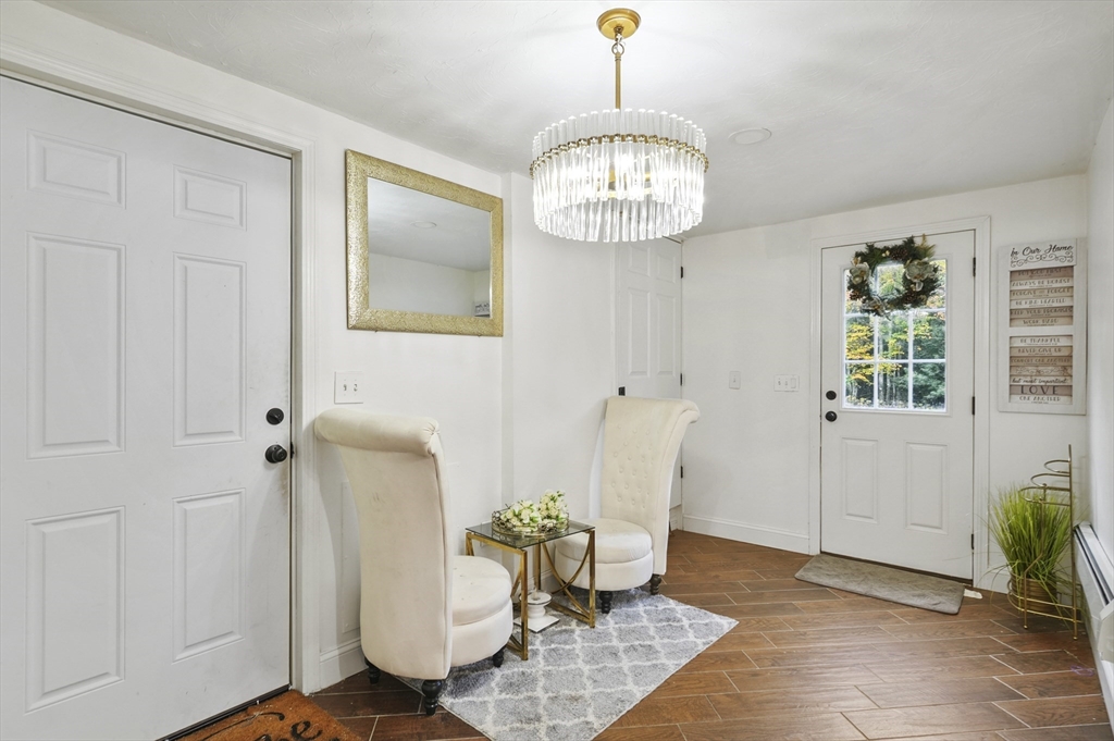 108 Royalston Road North