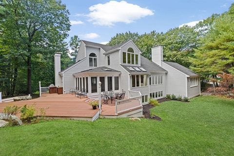 29 Heather Dr Cohasset MA 02025