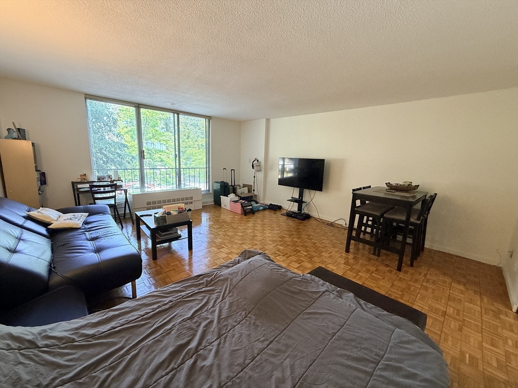 44 Washington St 207