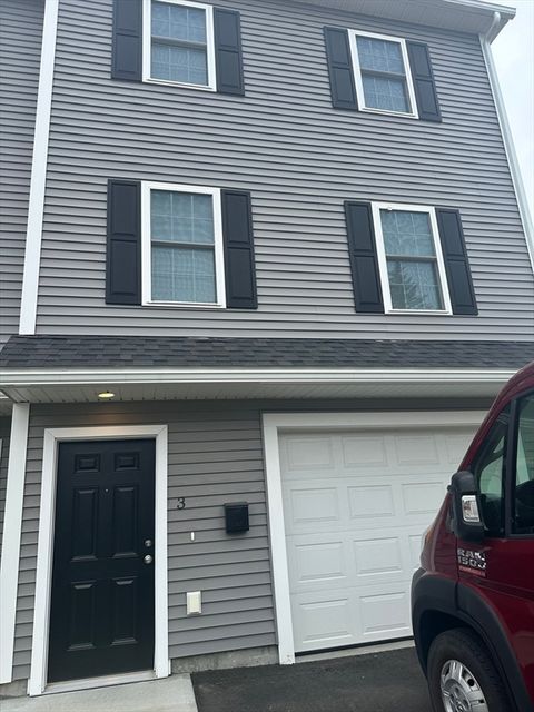 Photo of 3 Marshall Street #3, Lowell, MA 01851 (MLS # 73492575)