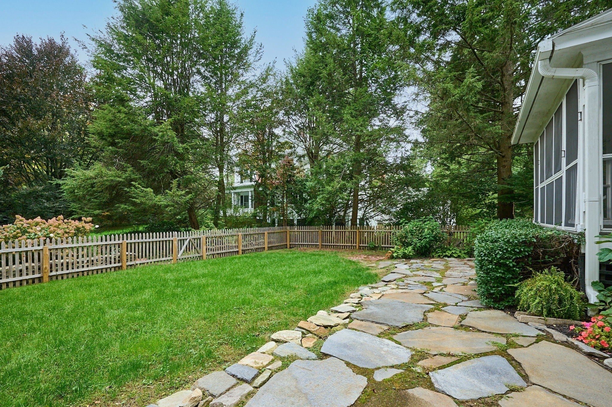 33 Gaylord St, Amherst, MA, 33 Gaylord St, Amherst, MA Photo #38