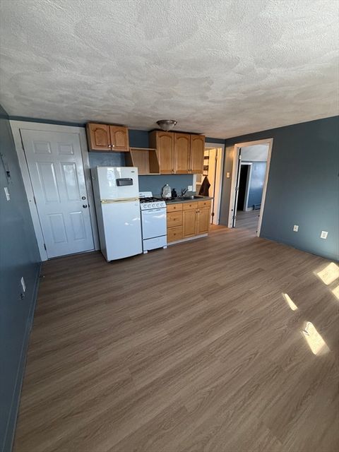 5 Cliff St 6 Beverly MA 01915