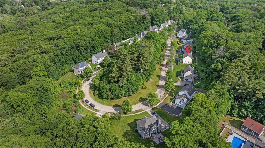 12 Olde Taverne Lane