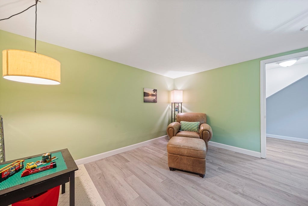5 Pine Cir, Pembroke, MA Photo #22