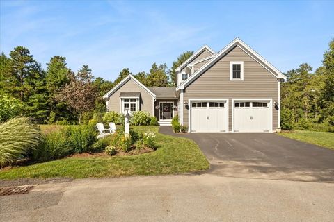 Single Family Residence in Plymouth MA 9 White Pine Ln.jpg