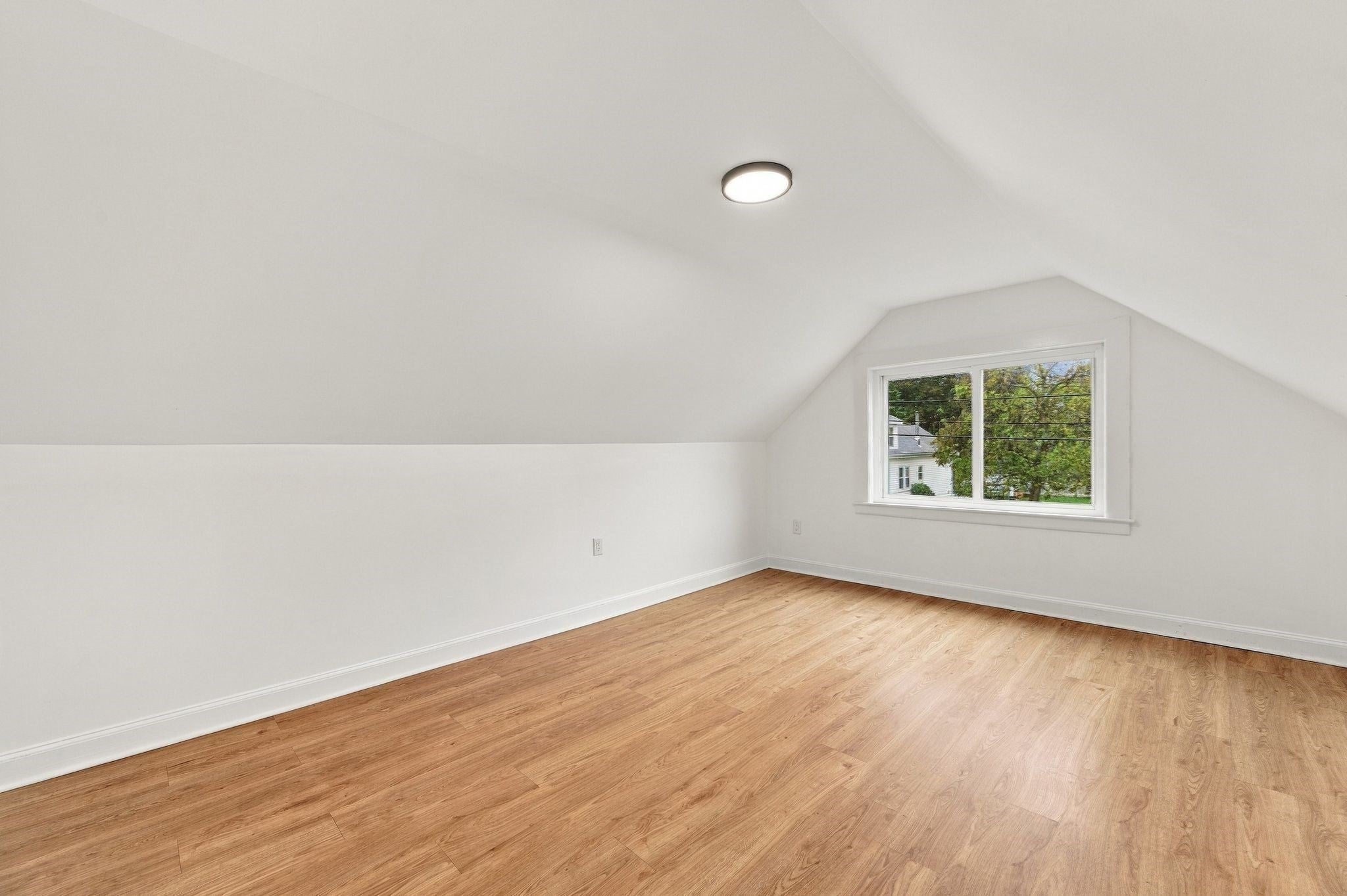 6 Norfolk Ave, Peabody, MA, 6 Norfolk Ave, Peabody, MA Photo #24